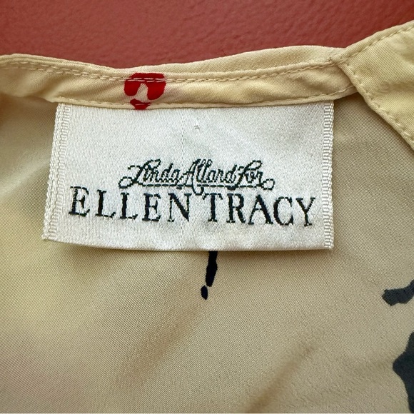 Ellen Tracy Silk Top with Graphic Print - Picture 5 of 6